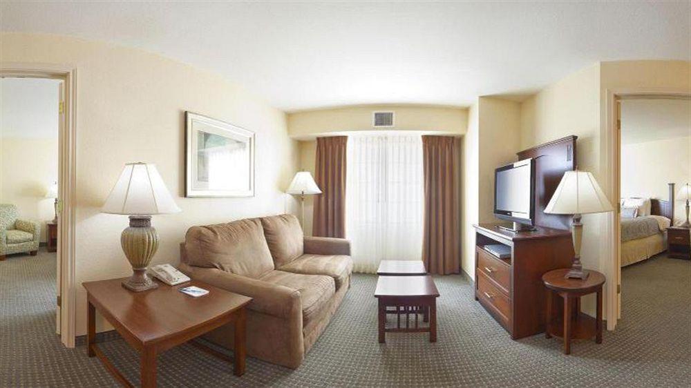 Staybridge Suites Mcallen By Ihg Esterno foto