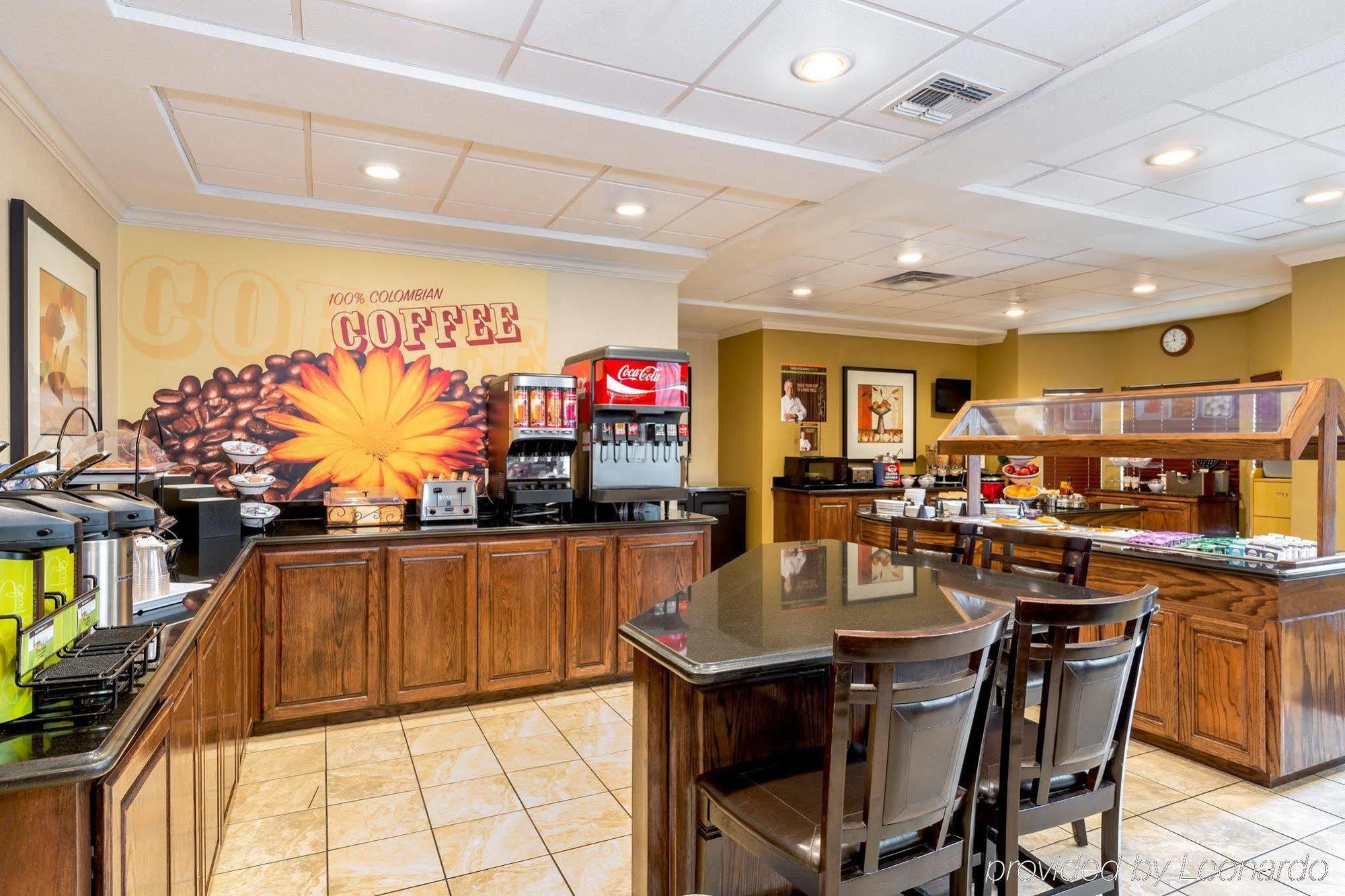 Staybridge Suites Mcallen By Ihg Esterno foto
