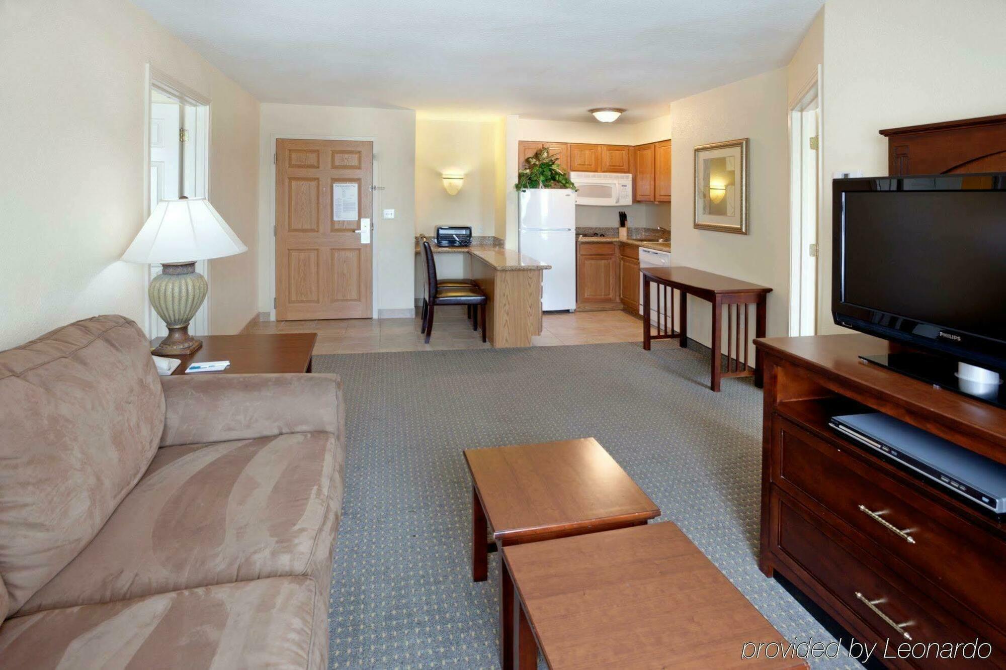Staybridge Suites Mcallen By Ihg Esterno foto